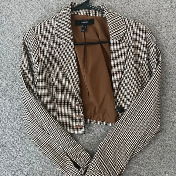 Jacket - Picture 2 of 2